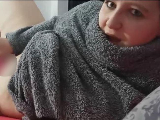 Lea Love 86 Porno Video: Der Herbst ist da...Trotz Schnupfen brauche ich Dringend einen Orgassmuss!!!!