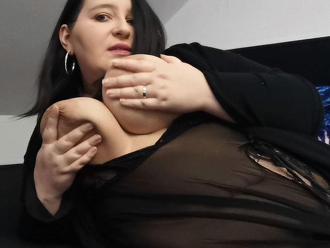 Lea Love 86 Porno Video: Sinnliche Spiele mit meiner musc** und meinen großen Brüsten